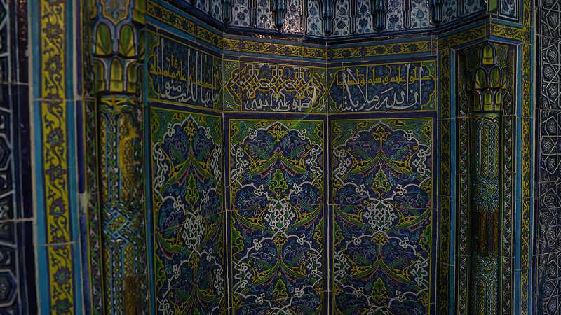 Hvor og hvordan skal man gå til Muradiye-moskeen? Et mesterværk med spor fra tyrkisk flisekunst