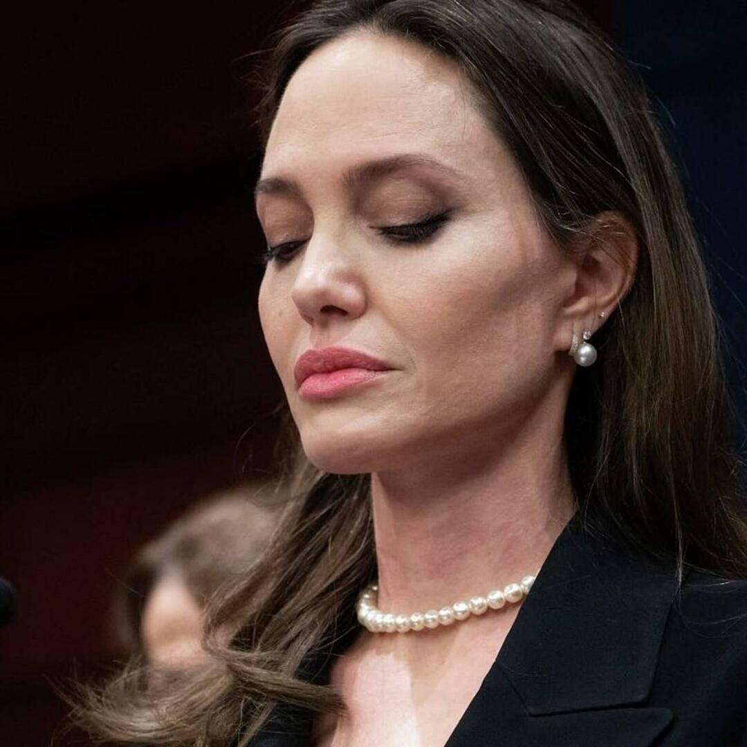 Israels præsident spyede had mod Angelina Jolie, som kritiserede den blodige brutalitet!