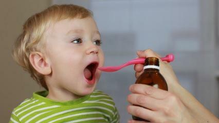 Er det i orden at give medicin til børn med spiseskefulde? Vital advarsel fra eksperter