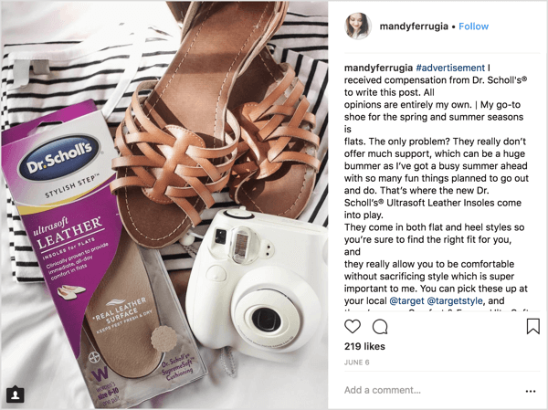 Mandy Ferrugia, en Instagram-influencer for skønhed og livsstil, hjalp med at promovere Dr.Scholls indlægssåler til lejligheder i dette sponsorerede indlæg.