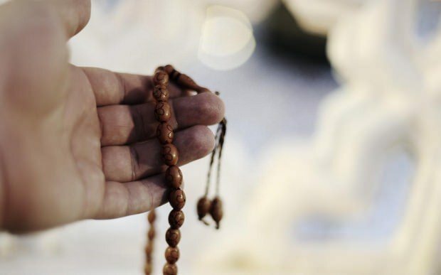 Rosary chants skal skydes i Ramadan