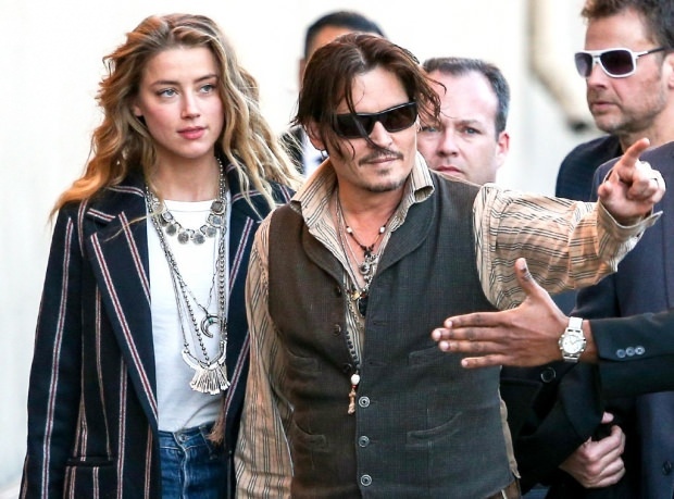 Svar fra bankende skandale fra Johnny Depp