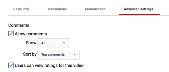 Du kan også tilpasse, hvordan kommentarer vises på din YouTube-kanal, hvis du vælger at tillade dem.
