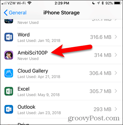Tryk på app under iPhone Storage