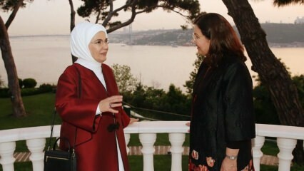 Førstedame Erdoğan mødes med den irakiske præsidentkone Serbagh Salih