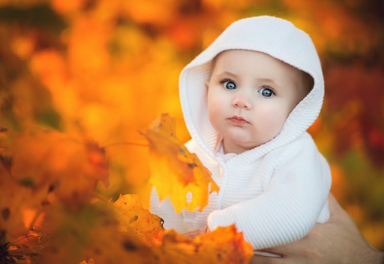 Hvordan skal babyer være klædt i efterårssæsonen?