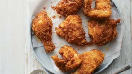 Hvordan laver man sprød kylling? 