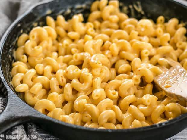 Hvad er Mac og ost, og hvordan laver man en original Mac og ost?