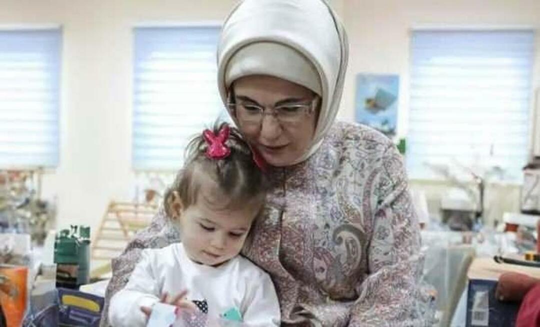 World Breastfeeding Week-deling fra Emine Erdoğan: "Amning er mellem mor og baby..."
