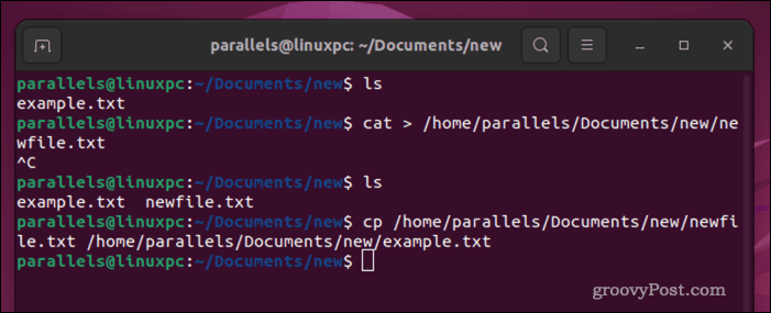 Tømning af en Linux-fil ved hjælp af cp-kommandoen