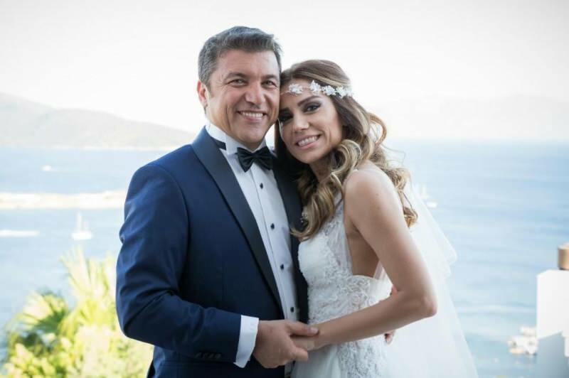 Bryllupsfoto af Ismail Küçükkaya og hans eks-kone Eda Demirci