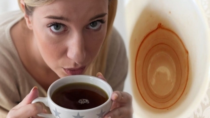 Hvordan kommer kaffeflekken ud af koppen og koppen?