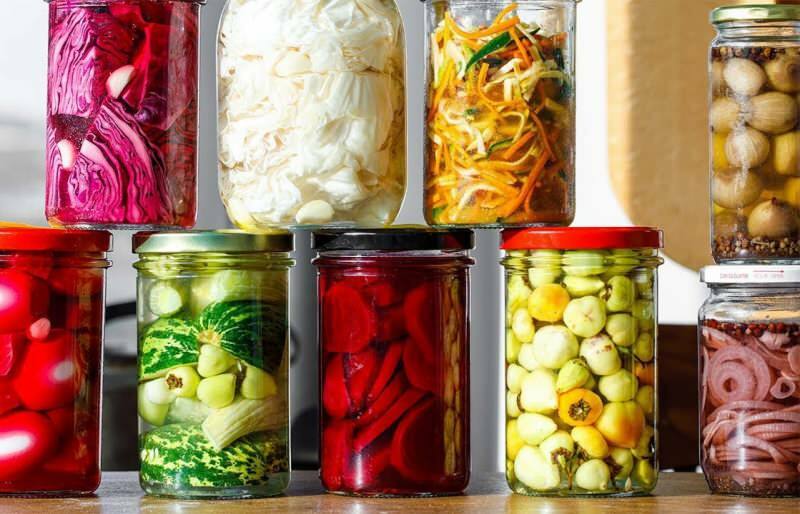 Hvordan opbevares hjemmelavede pickles? Hvad er tipene til at holde syltede agurker