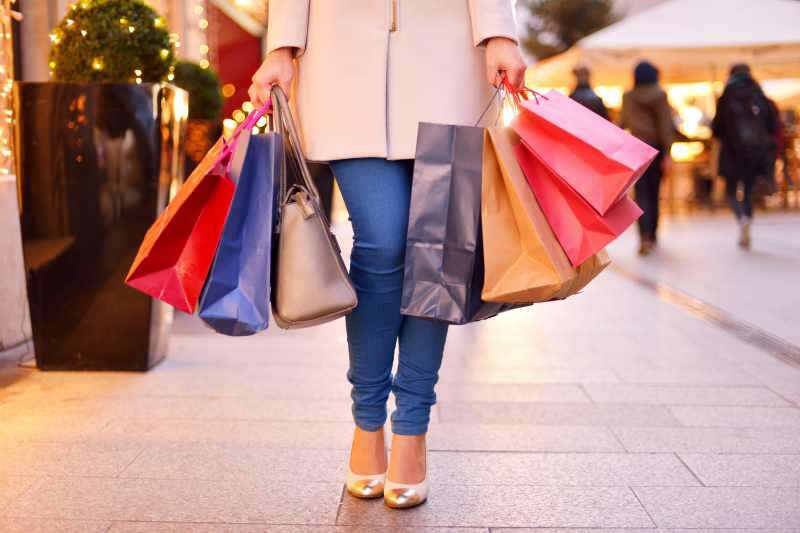 Metoder til at spare penge under shopping