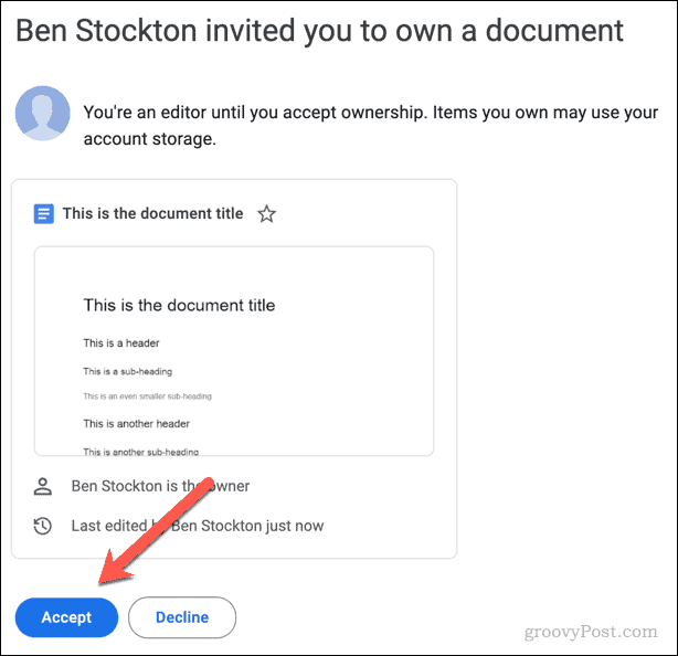 E-mail-invitation til at acceptere eller afvise ejerskab af en Google Docs-fil