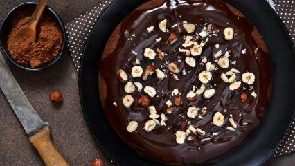 Praktisk chokoladesauce Opskrift på hasselnøddekage 