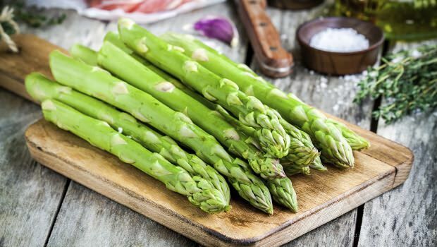 Hvad er fordelene ved asparges? Hvordan forbruges asparges? Hvilke sygdomme er gode for asparges?