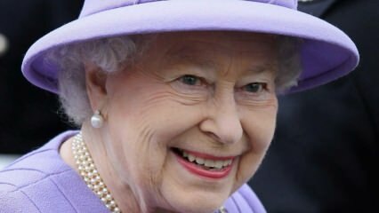 Dronning Elizabeth, 93, forlod paladset af frygt for koronavirussen!