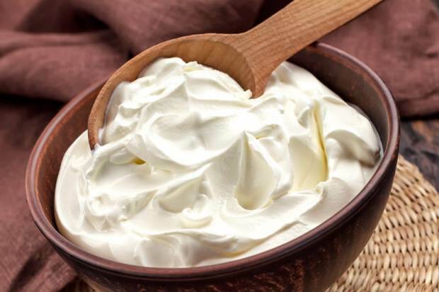 Hvad er fordelene ved yoghurt? Hvad sker der, hvis du drikker yoghurtjuice på tom mave?
