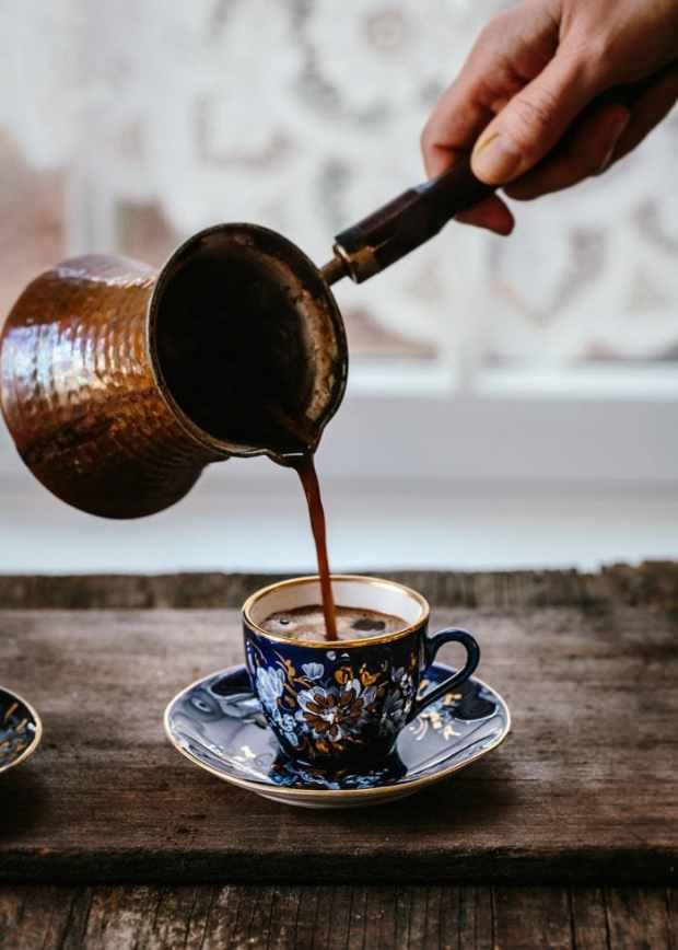 Tyrkisk kaffekost, der fjerner cellulite