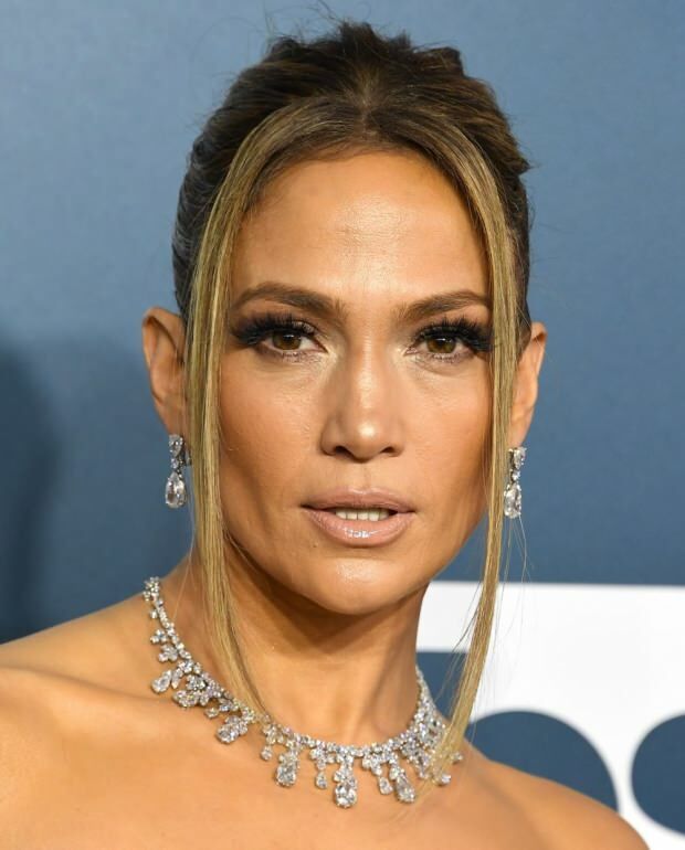 Jennifer Lopez henledte opmærksomheden med sit halskæde