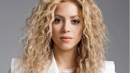 Den berømte sangerinde Shakira besluttede at blive skilt efter at være blevet snydt! Han efterlod en besked til sine fans
