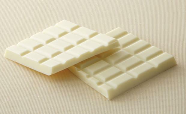Hvad er skadene ved hvid chokolade? Er hvid chokolade ægte chokolade?