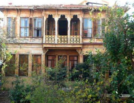 Hvor blev Yaprak Dökümü filmet? Hvor er palæet, hvor Yaprak Dökümü blev skudt? Laz's Mansion-adresse
