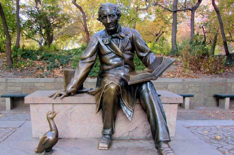 Hans Christian Andersen statue 