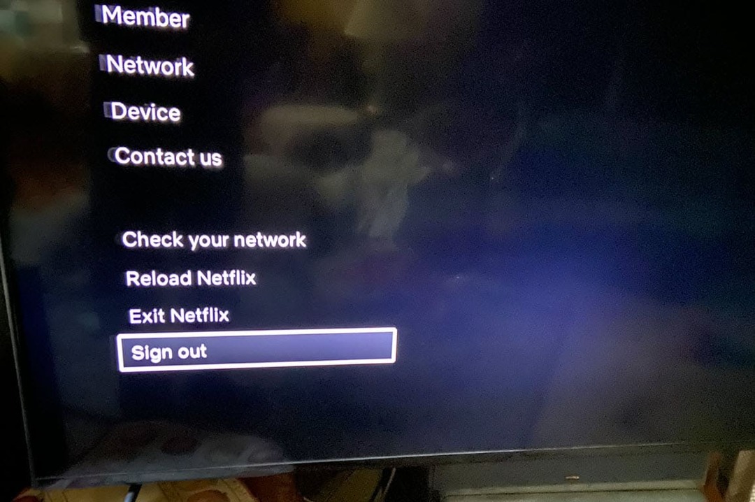 Log ud af Netflix på et tv
