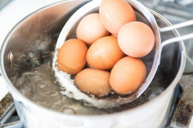 Sådan skjules kogte æg