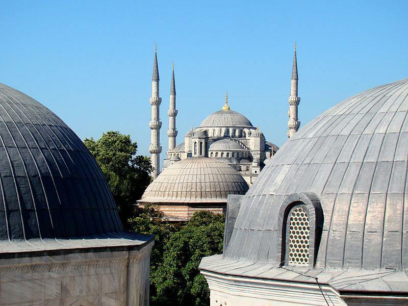 Den blå moskés arkitektoniske træk 