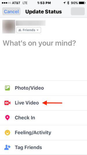 Tryk på Live Video i din Facebook-statusopdatering.