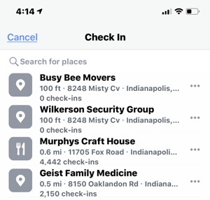 Eksempel på indtjekningssteder for nærliggende virksomheder på Facebook.