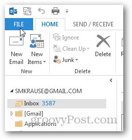hvordan man opretter pst-fil til Outlook 2013 - klik på fil
