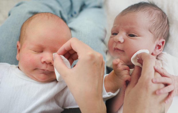 Hvordan er øjenbryn hos babyer?