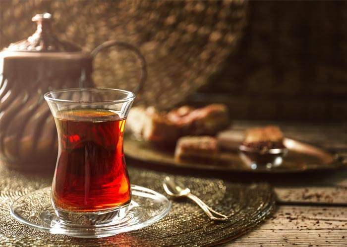Drikker te på sahur tørstig?