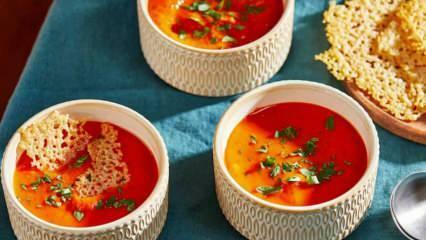 Lækker nudel tomatsuppe opskrift! Du vil elske denne tilberedning af tomatnudelsuppe.