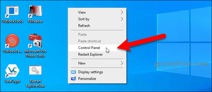 Kontrolpanelet tilgængeligt i højreklik-menuen på Windows 10-skrivebordet