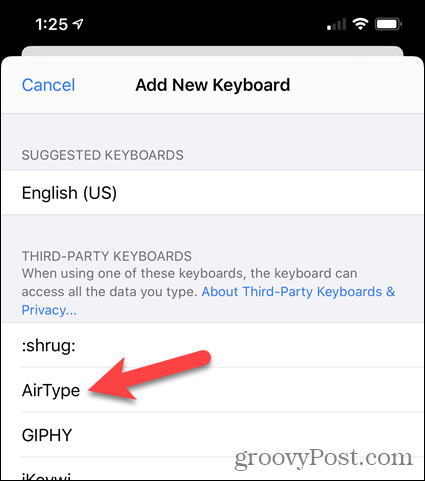 Tryk på AirType i listen over tredjepartstastaturer i iPhone-indstillinger
