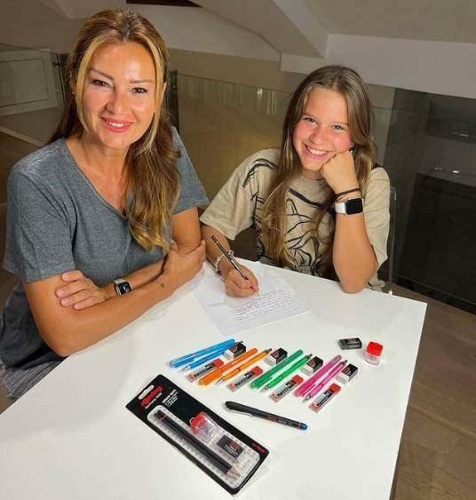 Pinar Altug og hendes datter Su