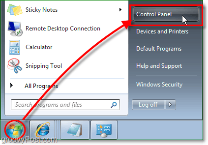 Klik på menuen Start orb i Windows 7, og klik derefter på kontrolpanelet for at begynde at fjerne IE