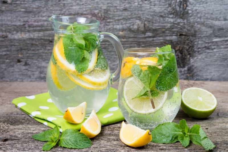 Hvad er fordelene ved mineralvand? Hvis du drikker mineralvand med citron ...
