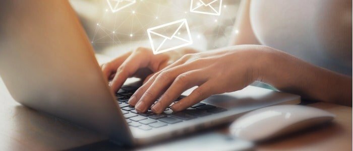 Outlook: Lav din underskrift, når du besvarer eller videresender e-mails