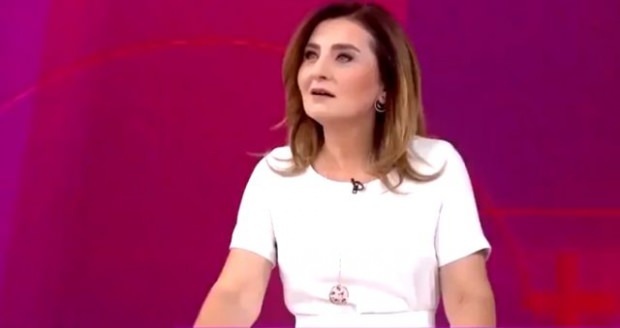 Roen ved İnci Ertuğrul på jordskælvet blev applauderet på Star TV!