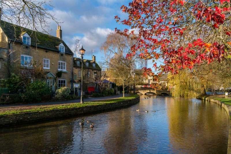 Hvad er turistattraktionerne i Cotswolds? Hvor er Cotswolds?