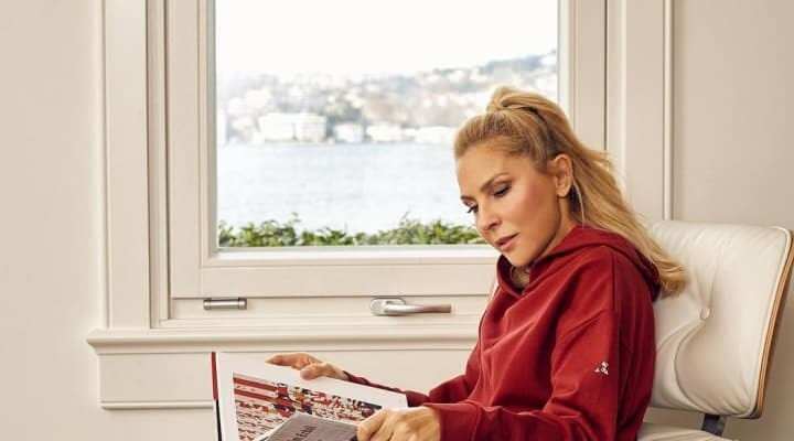 Erklæring fra Arzu Sabancı, der kaldte hende 'blive hjemme' fra sit hus med udsigt over Bosporus!