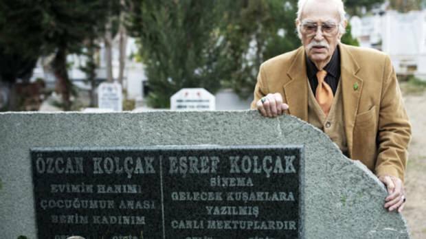 Der blev afholdt en begravelse for Eşref Kolçak