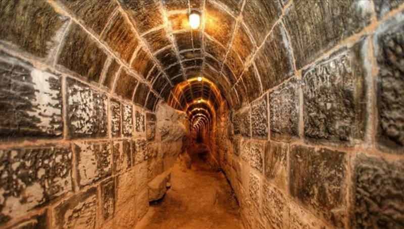 Tunneler og vandområde blev opdaget i det historiske Gaziantep-slot!