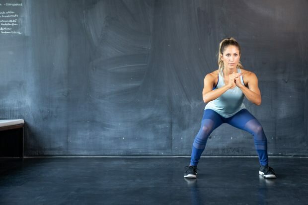 Hvad er Squat? Hvordan laver man squatbevægelse derhjemme?